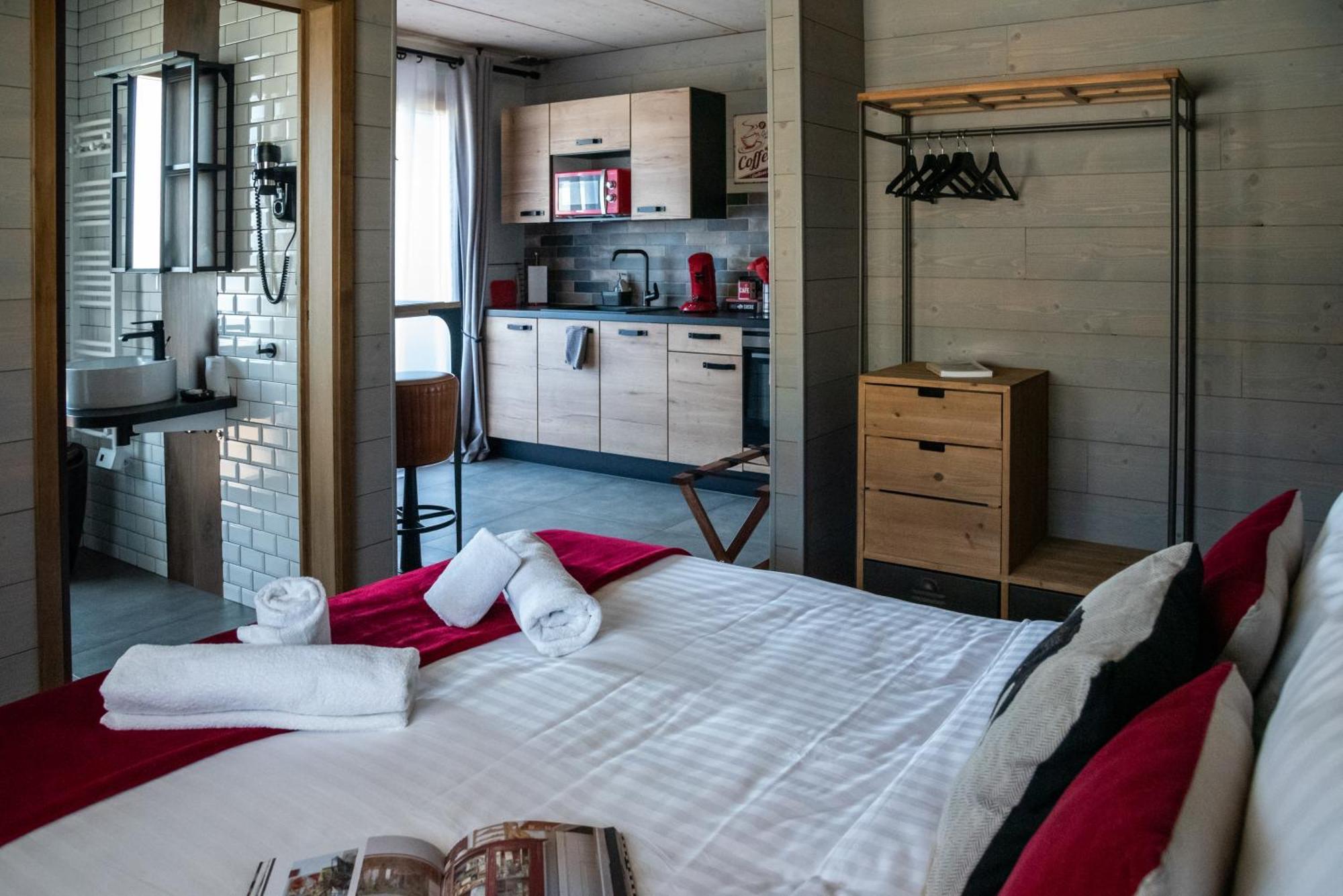 Boutique Hotel - Notre Chalet Les Fourgs Cameră foto